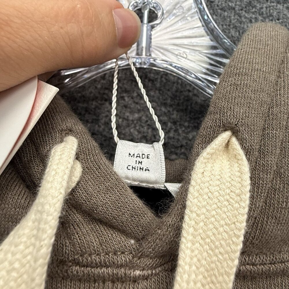 Wildfox Who Dis Harley Graphic Fleece Hoodie Taupe Gray Boxy Raw Hem Size XL NWT - Picture 11 of 16